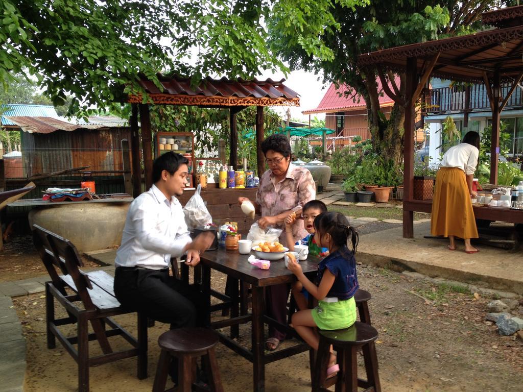 The Little Lopburi Village Esterno foto